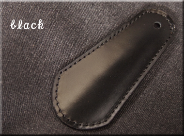 レザー小物　革製　靴べら　7色のカラーステッチが映える美しい艶のある黒革　糸はブラック